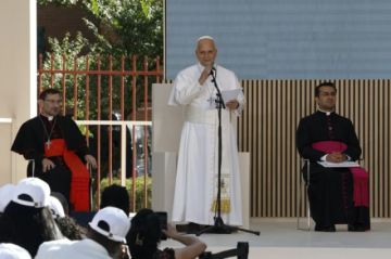 El papa León XIV alerta de las «ideologías mundanas» que llevan a «conclusiones engañosas»
