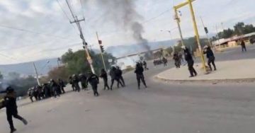 Policía interviene intento de bloqueo en puente Khora y restablece parcialmente el tránsito