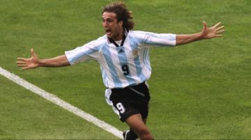 A 2 días del Mundial: Los dos tripletes de Batistuta bajo la mira de artilleros de élite