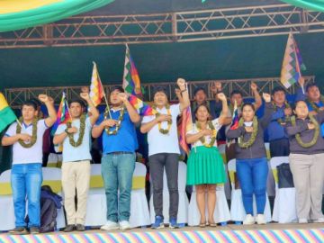 Evo Morales marcha por la renuncia de Paz en el Trópico de Cochabamba