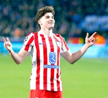 Atlético rechaza oferta del Madrid por Álvarez