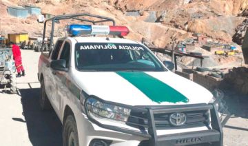 Banda de jucus reduce a familia y roba 190 sacos  de mineral en una mina