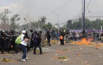 La jornada inaugural del Mundial en México deja 19 detenidos y 11 policías heridos