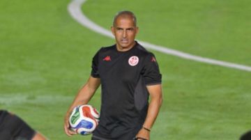 Túnez despide al técnico Sabri Lamouchi tras perder 1-5 contra Suecia