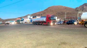 Se levantó bloqueo de Betanzos y se habilita la carretera Potosí-Sucre