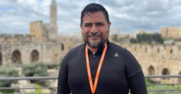 Santa Cruz: Pastor  Núñez del Arco sale de Palmasola luego de cuatro meses
