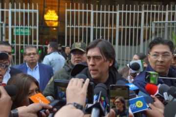 Zamora afirma que diálogo con la COB debe lograr “una solución para Bolivia”