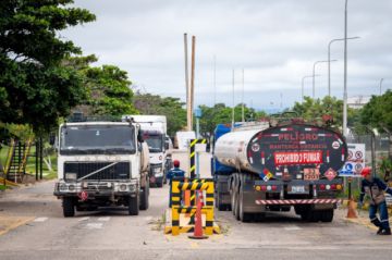 YPFB normaliza el suministro de gasolina en Santa Cruz 