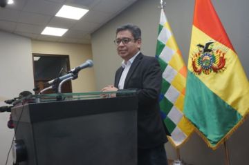 Se reprograma y cambia de lugar el diálogo entre el Gobierno y la COB