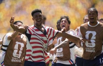Estados Unidos vuelve a deslumbrar y sella su boleto a dieciseisavos de final