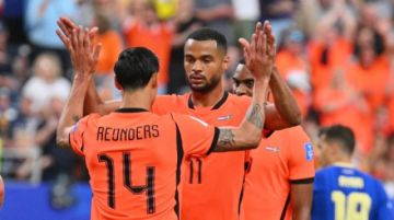 Países Bajos arrolla a Suecia por 5-1