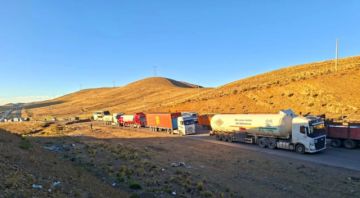 Transporte en Cochabamba reporta perdida de Bs 718,1 millones por 58 días de bloqueos