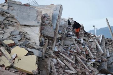 Estados Unidos despliega equipos de rescate en Venezuela tras los terremotos