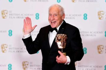 El comediante Mel Brooks celebra un siglo de vida