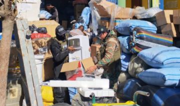 Tarija: Hallan cinco paquetes de droga ocultos en un dispensador de agua