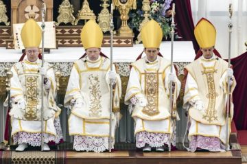 Los «lefebvrianos» ordenan a cuatro obispos sin permiso del Papa
