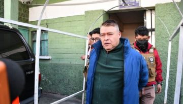 Garantizan traslado a La Paz del exgeneral Zúñiga para juicio por asonada militar