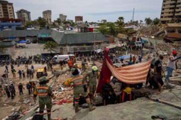 ¿Qué pasó con los cien deportados desaparecidos tras los terremotos en Venezuela?