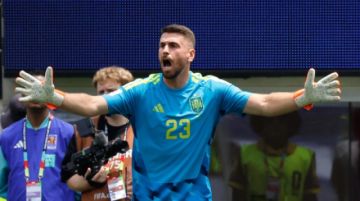Unai Simón ya es el arquero con más minutos invicto en un Mundial