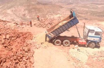 Inspección confirma alto deterioro de la cumbre del Cerro Rico de Potosí