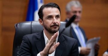 JP Velasco propone al senado empezar la implementación del 50-50