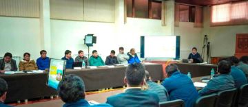 Analizarán datos de abandono y rendimiento escolar