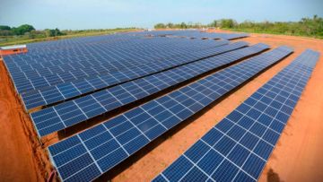 Gobierno anunció que planta fotovoltaica de Viacha comenzará a construirse en octubre 