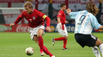 Una rivalidad con historia: Argentina e Inglaterra se enfrentan por un pase a la final