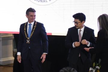 Cuestionan la condecoración del Cóndor de los Andes al presidente Rodrigo Paz
