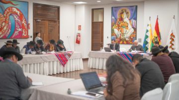 Ministro José Luis Lupo sostuvo una reunión con la nueva directiva de Túpac Katari
