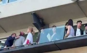 David Beckham en visita al grupo