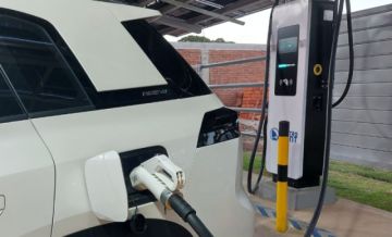 Reportan que la importación de vehículos eléctricos supera los $us 20 millones hasta mayo
