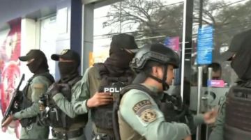 Santa Cruz: Encapuchado atraca entidad financiera