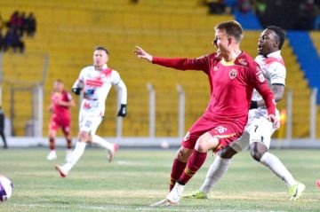 Nacional es goleado en el debut de Villegas