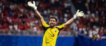«Vozinha», el arquero revelación del Mundial, jugará en un gigante de Sudamérica