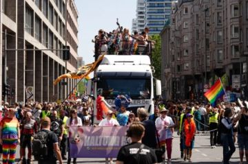Varios heridos en Berlín por un atropello múltiple en la fiesta del Día del Orgullo LGTBI