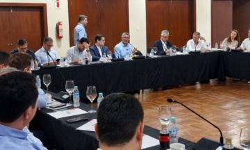 Gobierno socializa ante la CAINCO el proyecto de Ley de Inversiones