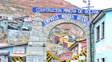 Revelan video del rescate de víctimas en mina de Huanuni
