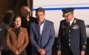 Rodrigo Paz aterriza en Perú para asistir a la posesión de Keiko Fujimori
