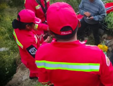 La Paz: Rescatan con vida a nueve mineros tras permanecer diez días perdidos