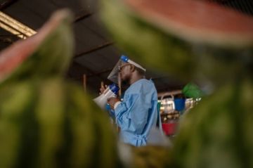 Uganda se declara libre de ébola, tras verse afectada por el brote declarado en la RDC