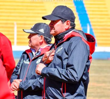 Villegas destaca la mejora futbolística que tuvo el primer plantel