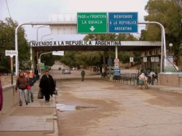 Detienen a dos “falsos gendarmes” que atracaban a personas que querían ingresar desde Argentina