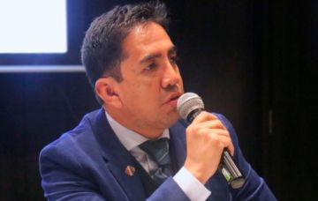 Ministro Bascopé critica la “selectividad” de la Fiscalía en el caso Medinaceli