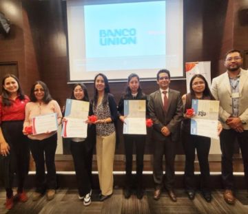 Banco Unión fortalece la educación financiera con acciones dirigidas a emprendedores, estudiantes y usuarios
