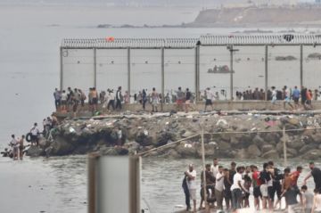España: Estima 50.000 migrantes que entraron en Ceuta retornaron a Marruecos