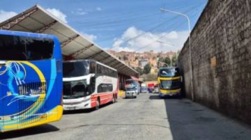 La Paz: Adolescente fallece tras ser atropellado por ómnibus en la Terminal 