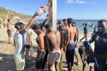 España: Asegura que han vuelto 70.000 de las 72.000 personas que entraron a Ceuta