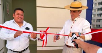Gobierno entrega obras, estación de servicio y títulos de tierra en Tarvita