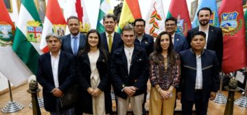 Gobernadores califican de histórica la firma de acuerdo y anticipan aplicación gradual del 50/50 desde 2027